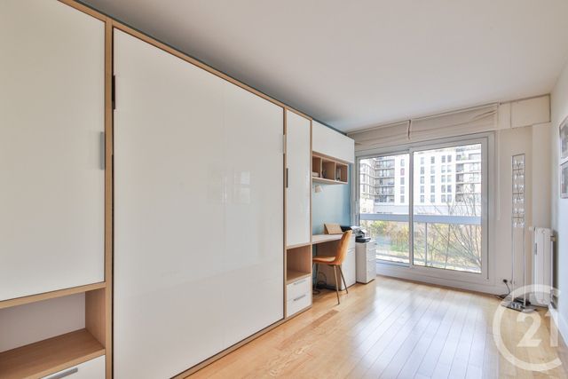 Appartement F4 à vendre - 4 pièces - 95,76 m2 - Paris - 75015 - ILE-DE-FRANCE