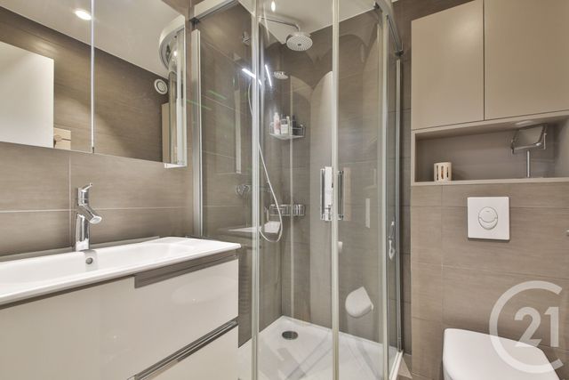 Appartement F4 à vendre - 4 pièces - 95,76 m2 - Paris - 75015 - ILE-DE-FRANCE