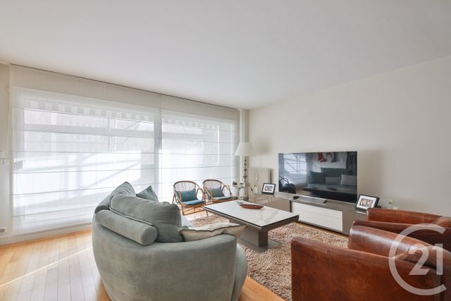 Appartement F4 à vendre - 4 pièces - 95,76 m2 - Paris - 75015 - ILE-DE-FRANCE