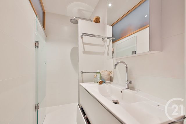 Appartement F4 &agrave; vendre - 4 pi&egrave;ces - 102,43 m2 - Paris - 75015 - ILE-DE-FRANCE
