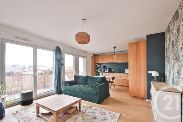 Appartement F5 à vendre - 5 pièces - 82,14 m2 - Bobigny - 93 - ILE-DE-FRANCE