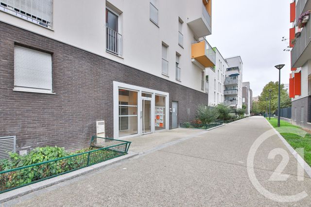 Appartement F5 à vendre - 5 pièces - 82,14 m2 - Bobigny - 93 - ILE-DE-FRANCE