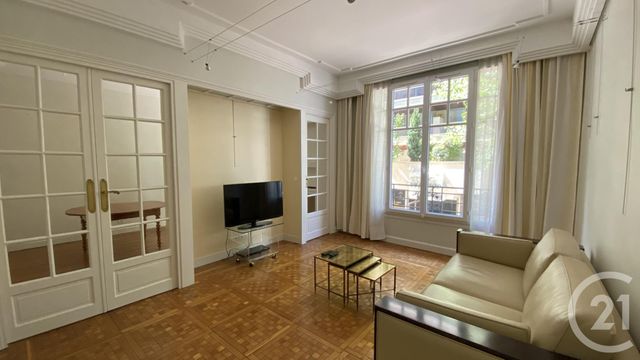 Appartement F3 à louer PARIS