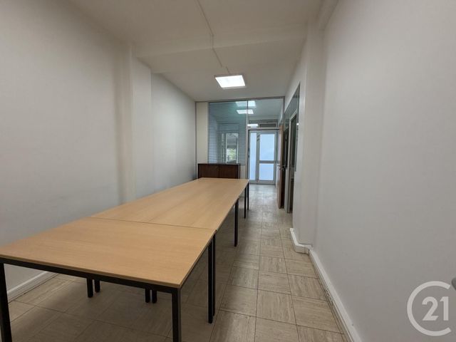 Appartement Local &agrave; vendre - 3 pi&egrave;ces - 45,62 m2 - Paris - 75014 - ILE-DE-FRANCE