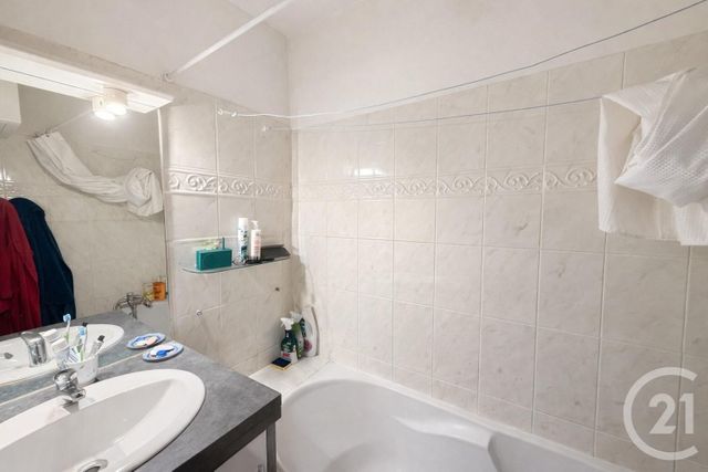 Appartement F2 &agrave; vendre - 3 pi&egrave;ces - 37,84 m2 - Paris - 75014 - ILE-DE-FRANCE