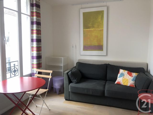 Appartement Studio à louer PARIS