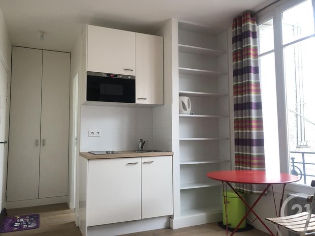 Appartement Studio &agrave; louer - 1 pi&egrave;ce - 15,65 m2 - Paris - 75014 - ILE-DE-FRANCE