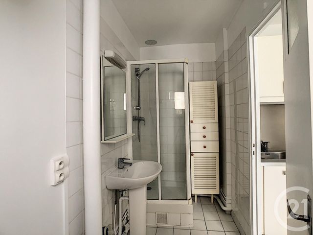 Appartement Studio &agrave; louer - 1 pi&egrave;ce - 29,79 m2 - Paris - 75015 - ILE-DE-FRANCE