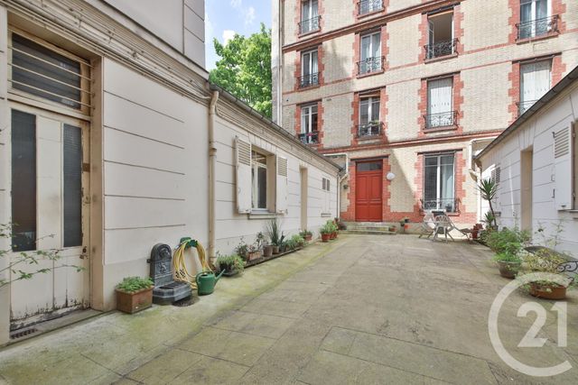 Afficher la photo en grand Appartement Duplex à vendre - 3 pièces - 70,03 m2 - Paris - 75014 - ILE-DE-FRANCE
