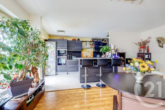 Appartement F5 &agrave; vendre - 5 pi&egrave;ces - 119,20 m2 - Paris - 75015 - ILE-DE-FRANCE