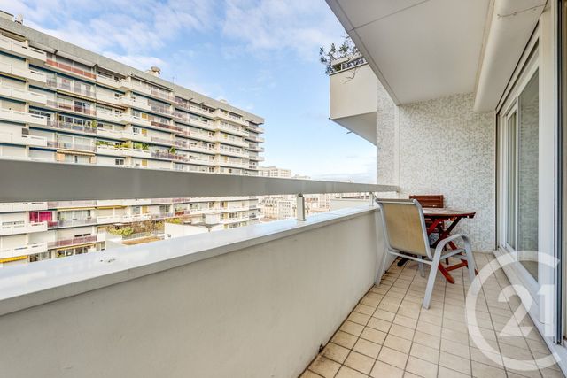 Appartement F5 à vendre - 5 pièces - 119,20 m2 - Paris - 75015 - ILE-DE-FRANCE