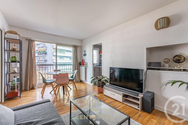 Appartement F2 à vendre - 2 pièces - 54,32 m2 - Paris - 75015 - ILE-DE-FRANCE