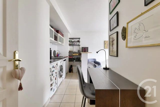 Afficher la photo en grand Appartement F2 à vendre - 2 pièces - 36,28 m2 - Paris - 75015 - ILE-DE-FRANCE