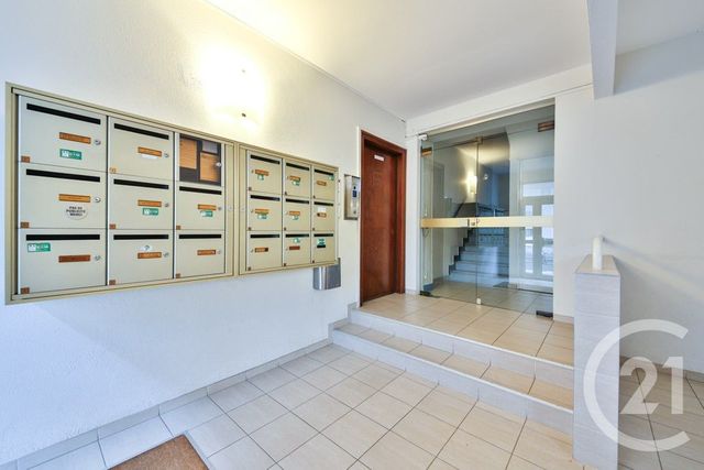 Appartement F4 à vendre - 4 pièces - 69,09 m2 - Paris - 75015 - ILE-DE-FRANCE
