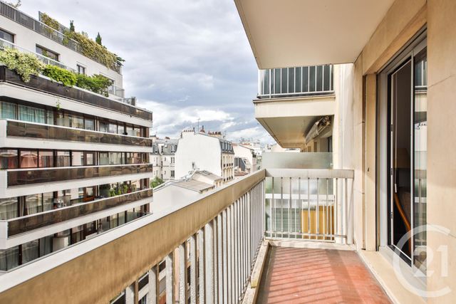  - PARIS - 