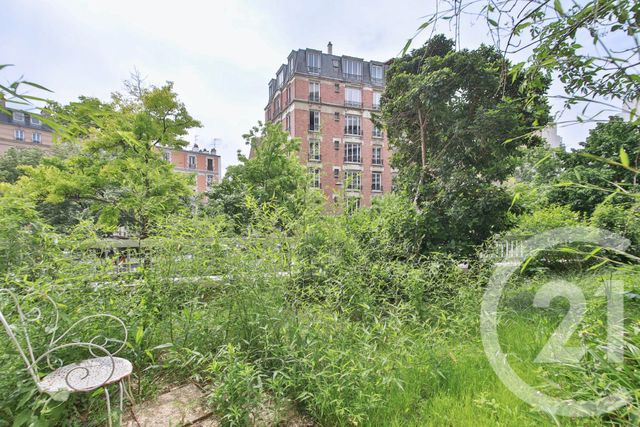 Afficher la photo en grand Appartement F3 à vendre - 3 pièces - 90 m2 - Paris - 75015 - ILE-DE-FRANCE