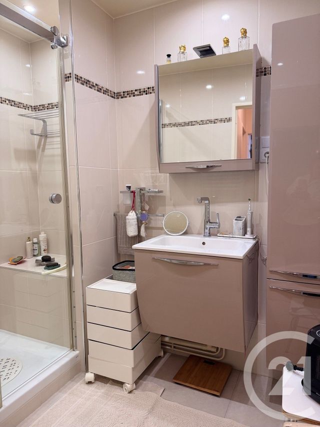 Appartement F3 à vendre - 3 pièces - 67 m2 - Paris - 75015 - ILE-DE-FRANCE