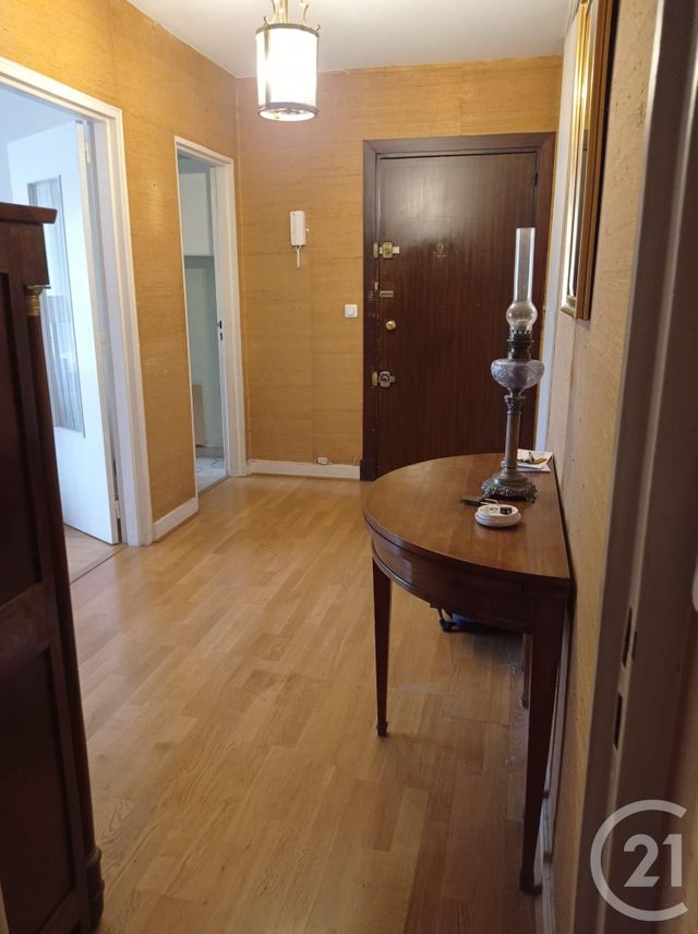 Appartement &agrave; louer - 4 pi&egrave;ces - 85,39 m2 - Paris - 75015 - ILE-DE-FRANCE