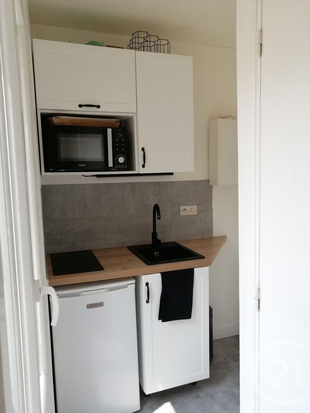 Afficher la photo en grand Appartement Studio à vendre - 1 pièce - 18 m2 - Paris - 75014 - ILE-DE-FRANCE