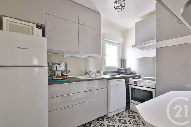 Appartement T3 à vendre - 3 pièces - 63 m2 - Paris - 75015 - ILE-DE-FRANCE