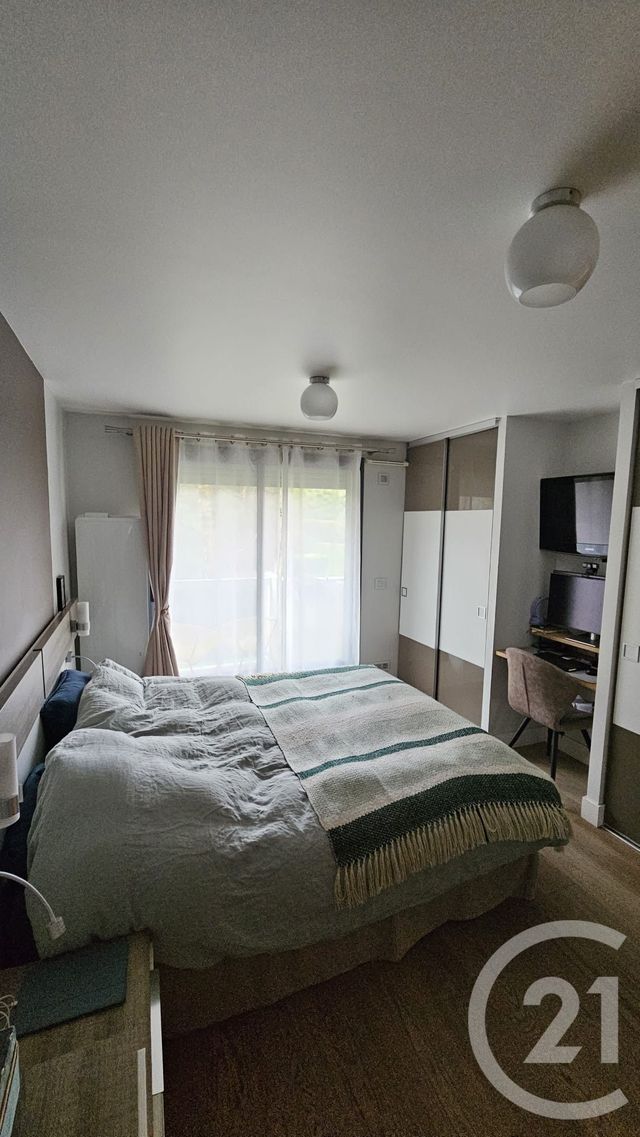 Appartement F4 &agrave; vendre - 4 pi&egrave;ces - 97,56 m2 - Suresnes - 92 - ILE-DE-FRANCE