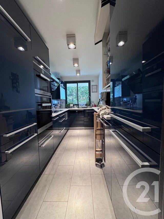 Appartement F4 &agrave; vendre - 4 pi&egrave;ces - 97,56 m2 - Suresnes - 92 - ILE-DE-FRANCE