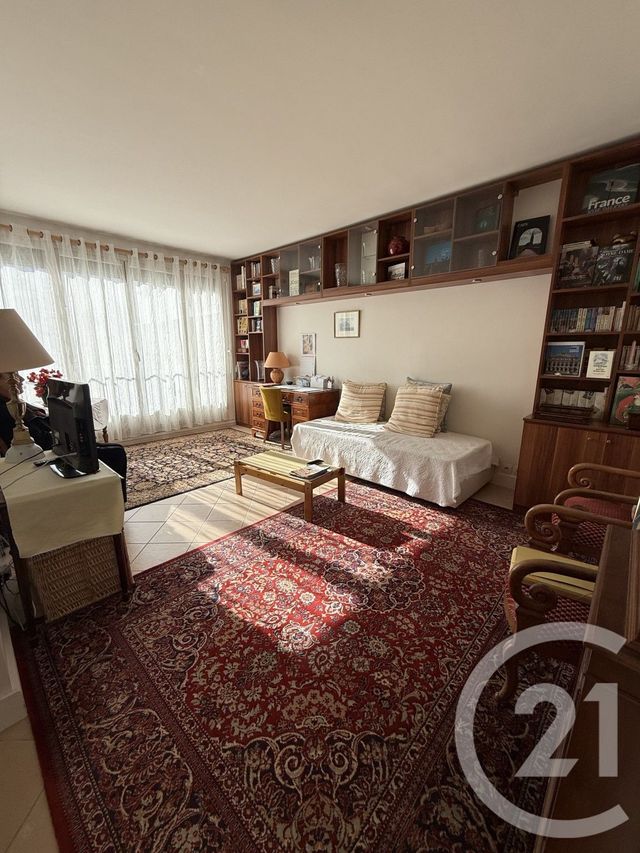 Appartement F2 à vendre PARIS