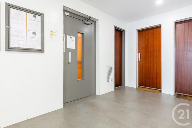 Appartement Studio &agrave; vendre - 1 pi&egrave;ce - 38,65 m2 - Paris - 75015 - ILE-DE-FRANCE