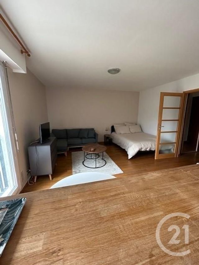 Appartement F1 &agrave; louer - 1 pi&egrave;ce - 35,89 m2 - Paris - 75015 - ILE-DE-FRANCE