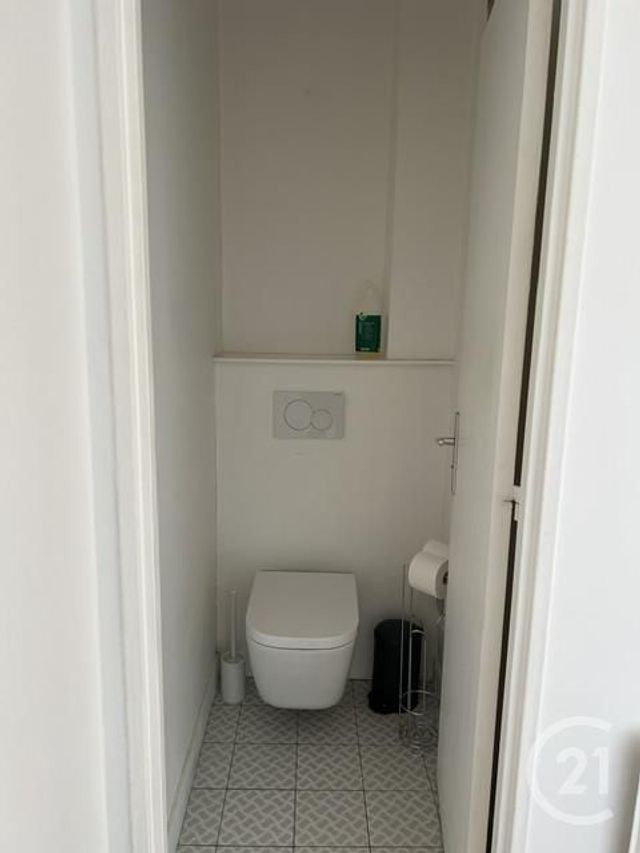 Appartement &agrave; louer - 2 pi&egrave;ces - 64,45 m2 - Paris - 75015 - ILE-DE-FRANCE